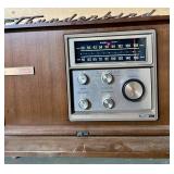 Vintage General Electric Thunderbird Radio With Speakers
