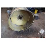 2 - John Deere 18. 4 x 38 Tractor Rims