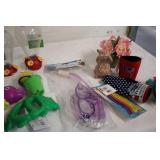 Mixed kids toys, kitchen and, garde...