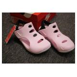 NIKE 13c Sun Ray Protect Girls Sand...