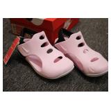NIKE 13c Sun Ray Protect Girls Sand...