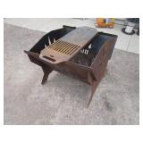 Fire Pit w/Cook Plate 24"x24"x22"