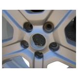 (New) 17" Jeep Wheel