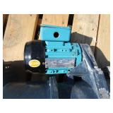 Electric Motors w/Gearbox & Pump??