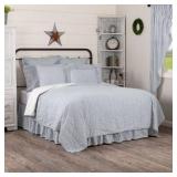 Twin Quilt Only | 68”x86” | This is a great option with a modern, rustic feel, in colors that brighten up any space giving it a fresh look. Made from 100% cotton. Available in blue