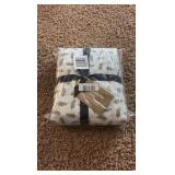 Queen - Eddie Bauer Brand Cotton Percale Sheet Set Queen Sized Bed Fern/Leaf Pattern, White Background