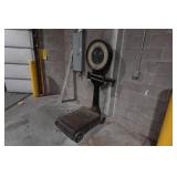 Vintage Toledo 31-1821 800 Lb Capacity Shipping Scale