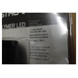 *3*  Streamlight 4AA Propolymer LED Flashlights