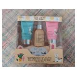 Studio Selection Llamazing Travel Set