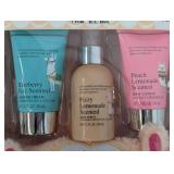 Studio Selection Llamazing Travel Set