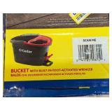 O-Cedar EasyWring Spin Mop and Bucket System: Portable, Non-Abrasive, Reusable, Extendable Handle