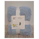 Jacquard Plush Blanket in Baby Blue