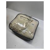$180 Brandream Quilts Queen/King Cotton Coverlet Scalloped Edge Bedspread 98x106