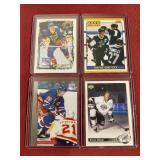 (4) Wayne Gretzky Cards