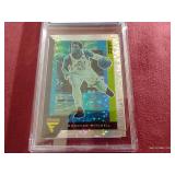 2020-21 Flux Prizm Silver Pulsar Donovan Mitchell - CCG 10