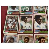 (20) 1981 Topps Football Cards
