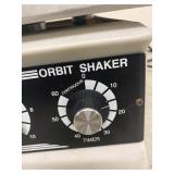 Lab-Line Orbit Shaker Model 3520 Benchtop Platform Unit Untested