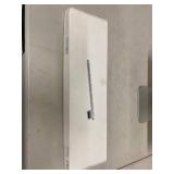 Apple iMac 20in White Desktop w/ A1243 Wired Keyboard Boxed