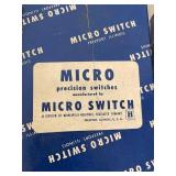 Vintage Micro Switch Honeywell Precision Switches Boxed Lot w/ 2 Loose