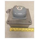 Federal Signal Telehorn Vibratone 500 Telephone Ringer Untested