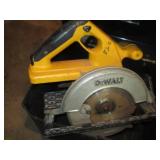 18v Cordless Dewalt circular saw an...
