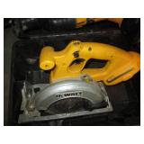 18v Cordless Dewalt circular saw an...