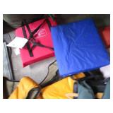 Life Vests/Jackets and other life p...