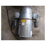 Electric Gast air compressor /pisto...