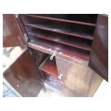 Cable Piano Company Phonograph cabi...