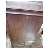 Cable Piano Company Phonograph cabi...