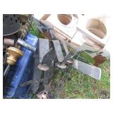 Lot of vintage metal and decor and ...