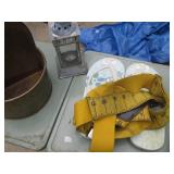 Rolling drop leap Seamstress workst...