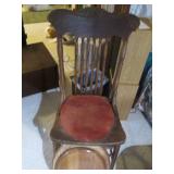 Vintage wood spindle back padded se...