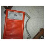 Vintage wood clothes Wringer and wa...