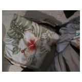 Mattress pad covers and misc fitted...