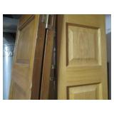 Lot of 3 bi-fold door units...