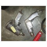 Lot of pneumatic air tools includin...