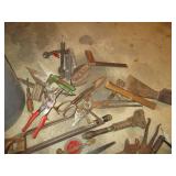 Huge lot of vintage cutting tools, ...