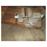 Vintage bench vise, wood black and ...