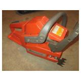 Vintage Husqvarna chainsaw with no ...