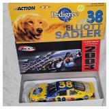1:24 Elliott Sadler Pedigree