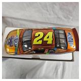1:24 DuPont Jeff Gordon Chromalusion