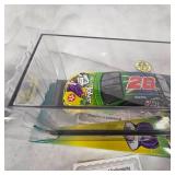 1:32,1:43 Scale Joker and Ritz