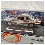 2-1:43 Scale Diecast Cars