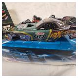 John Force 13X Top Fuel 1:24