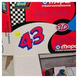 1:24 Revell Jimmy Hensley