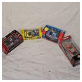 1:64 (4)Dicast Nascar