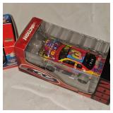 1:64 (4)Dicast Nascar