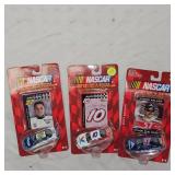 1:64 (3) Diecast Nascar