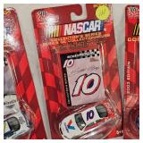 1:64 (3) Diecast Nascar